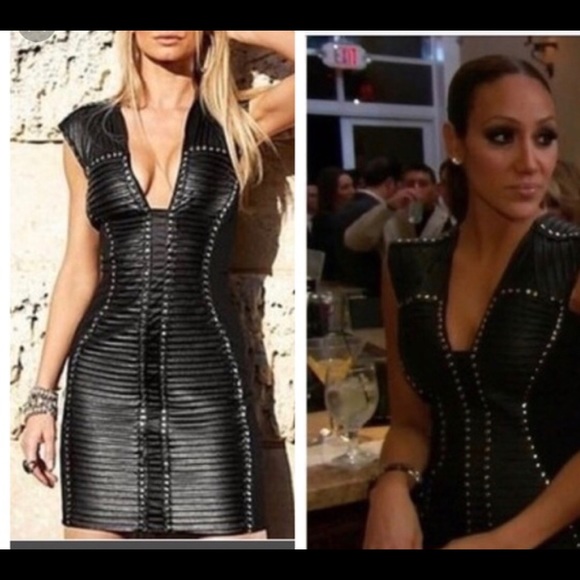 Dresses & Skirts - 🎆 VENUS COUTURE Black Dress 🎇